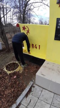 В с.Майдаково и с.Крутцы проводятся работы по благоустройству памятников погибшим воинам